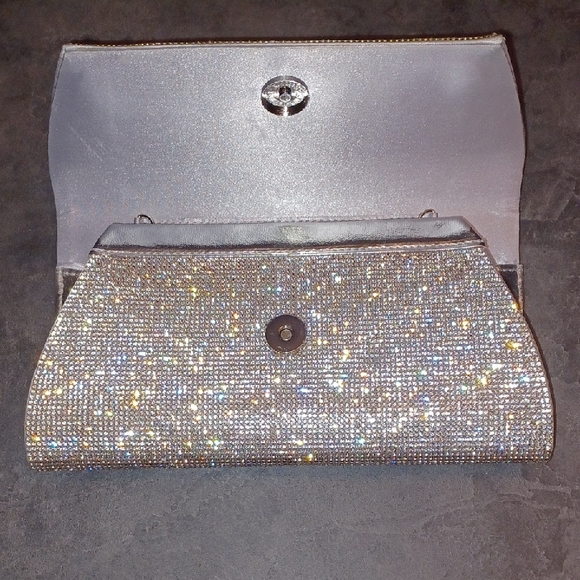 Olga Berg Stacy Crystal Clutch - Picture 3 of 7